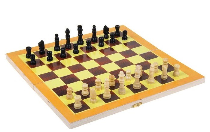 Настольная игра "Шахматы" (30х17х3 см)