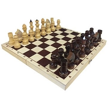 Шахматы обиходные (лакированные с доской)