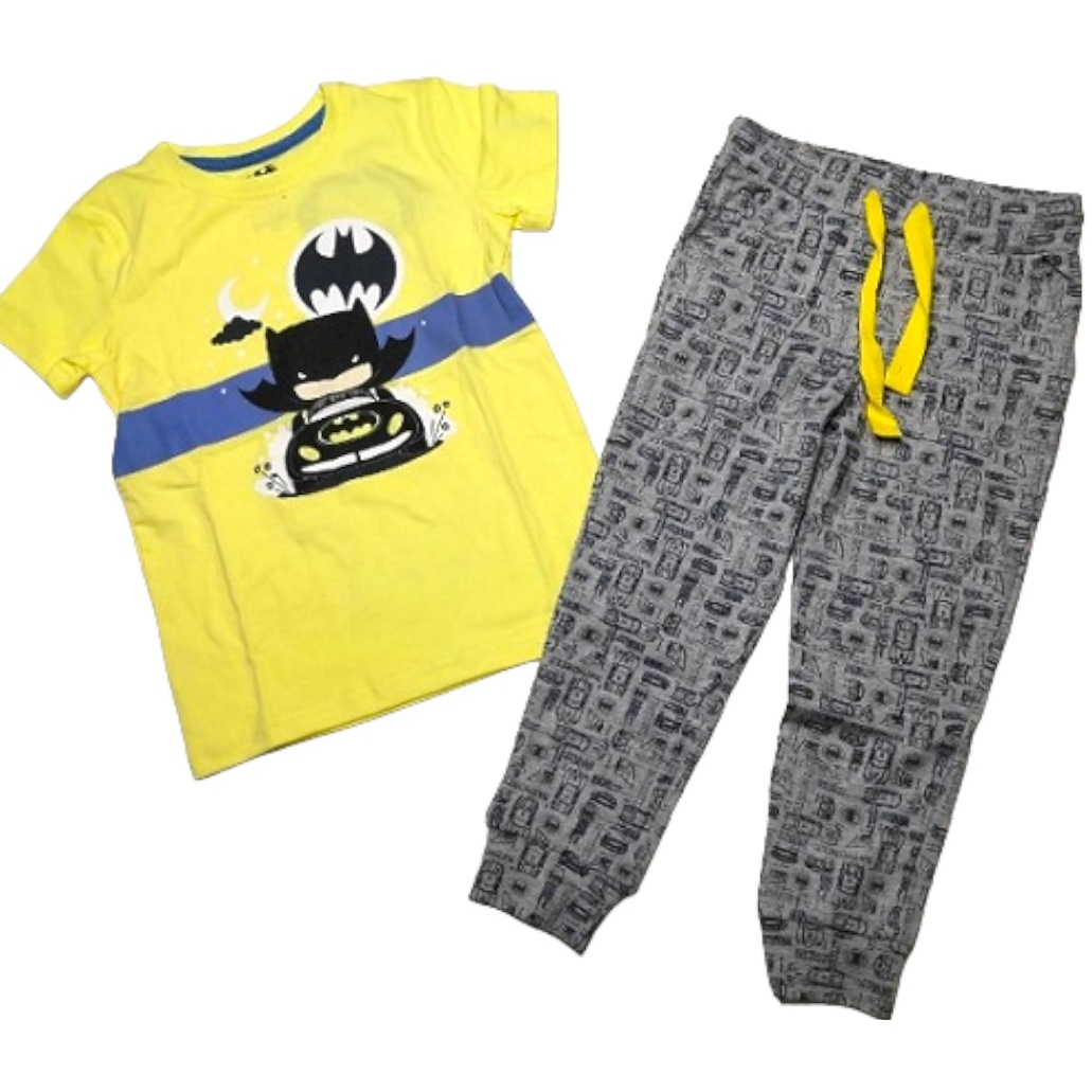 Комплект д/м 116 Бэтмен футболка к/р +брюки желтый/серый 017_ОК22
