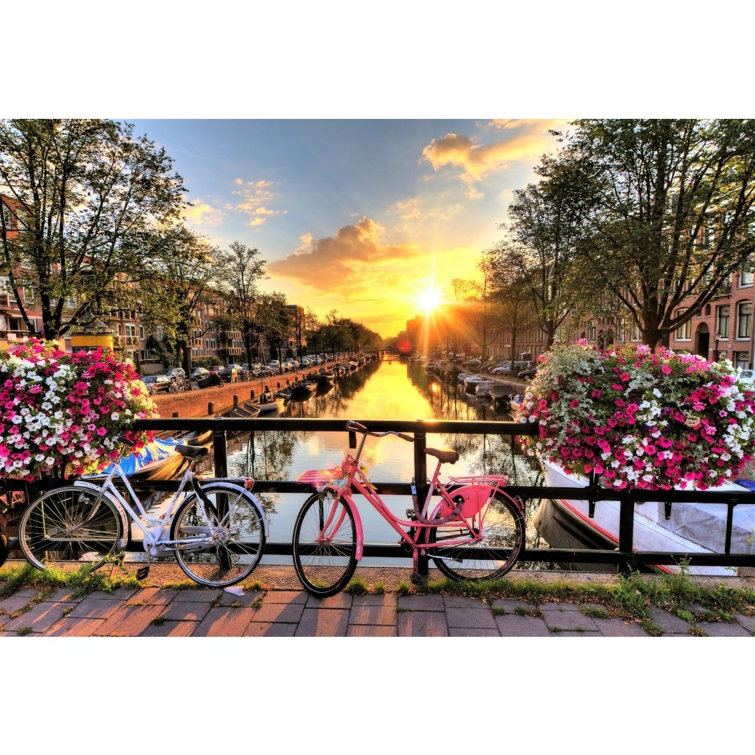 Картина по номерам "Велосипеды у канала Амстердама" (40х50 см)